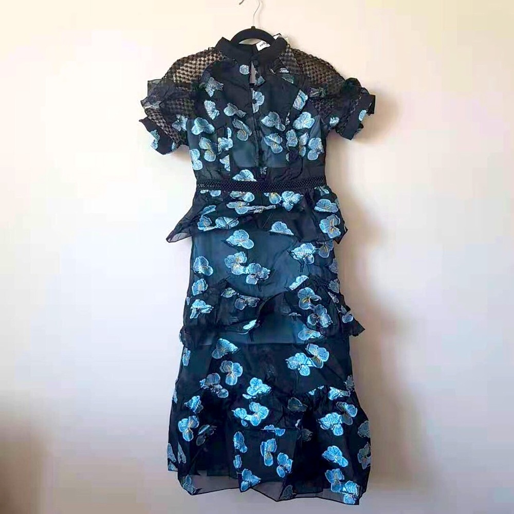 self portrait Fil Coupe Open Back Cape midi Dress - Picture 6 of 6